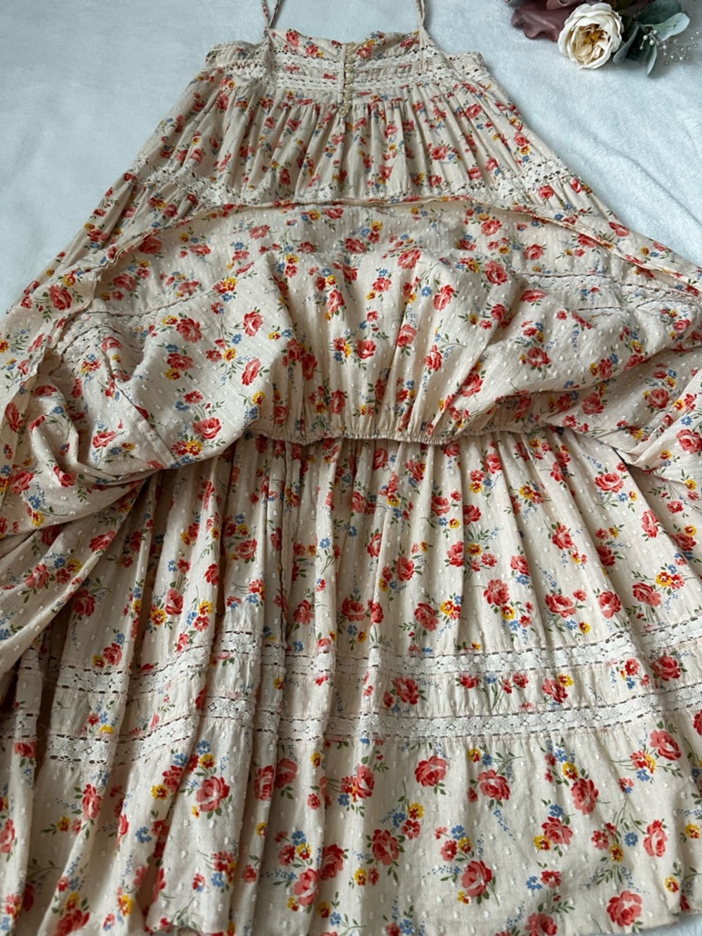 The Great. Serenade Dress in Pale Pink Kerchief Rose Print - Picture 12 of 17